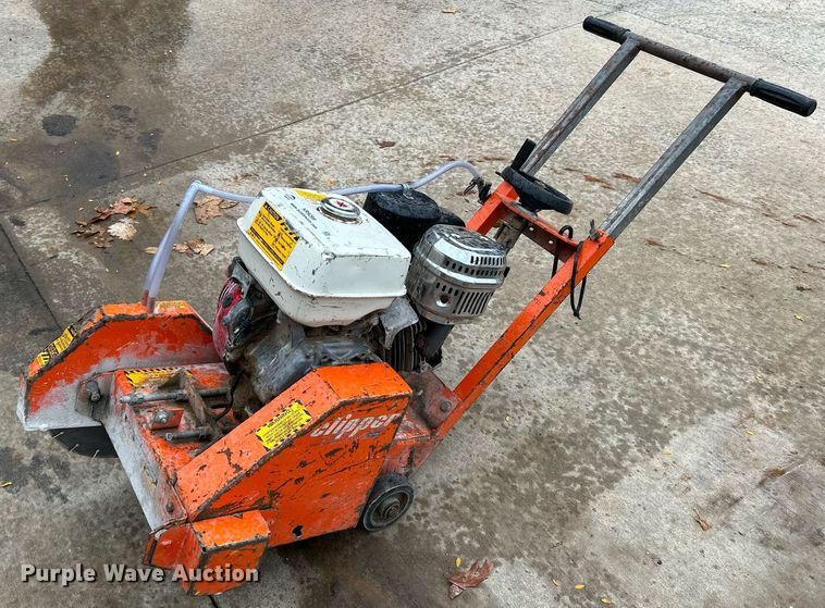 image for item NR9299 Concrete equipment