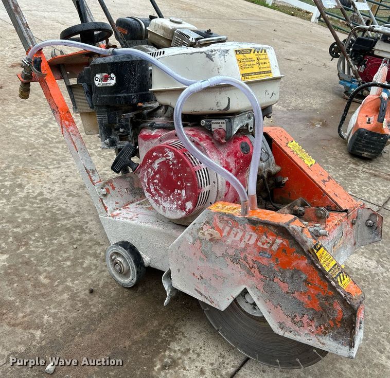 image for item NR9299 Concrete equipment