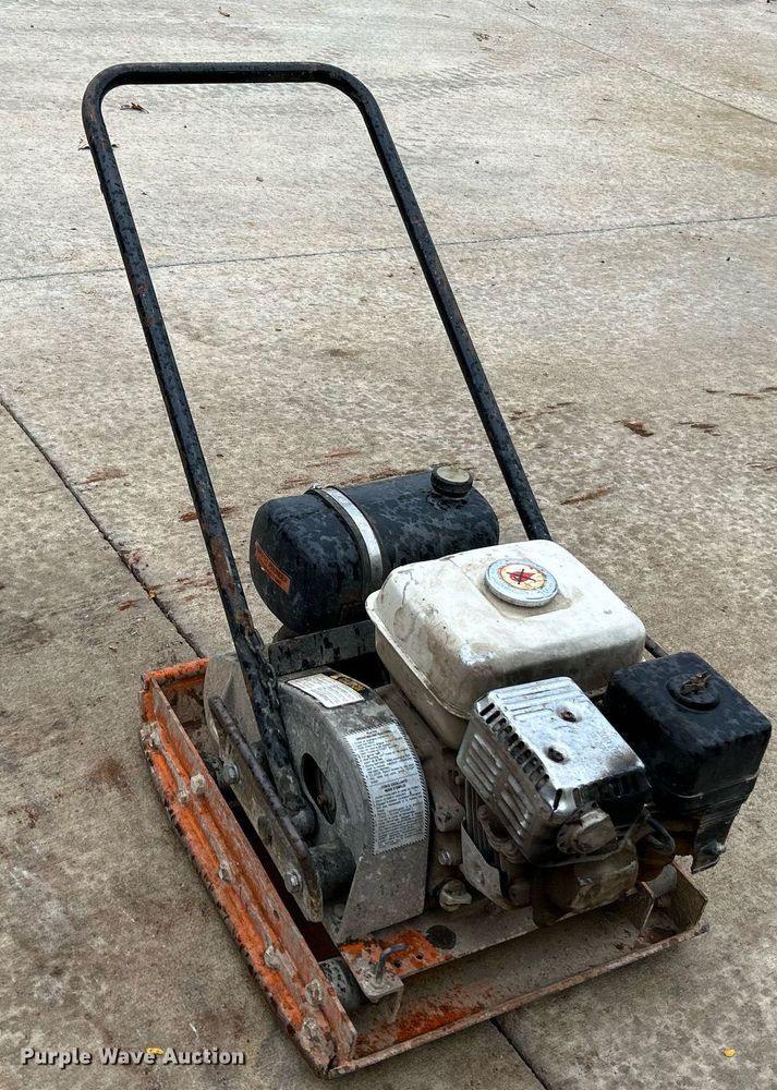 image for item NR9299 Concrete equipment
