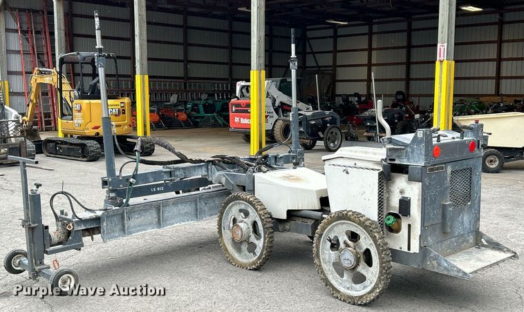 image for item NR9301 Somero S-940  laser screed