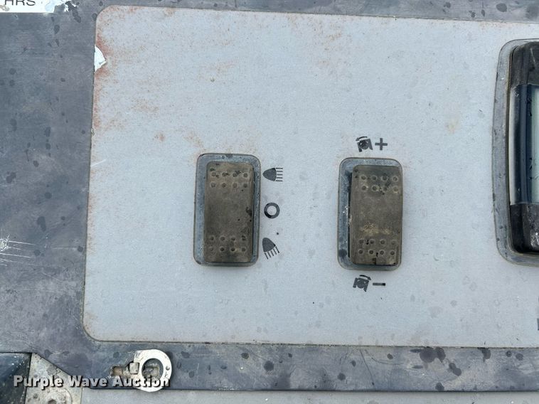 image for item NR9301 Somero S-940  laser screed