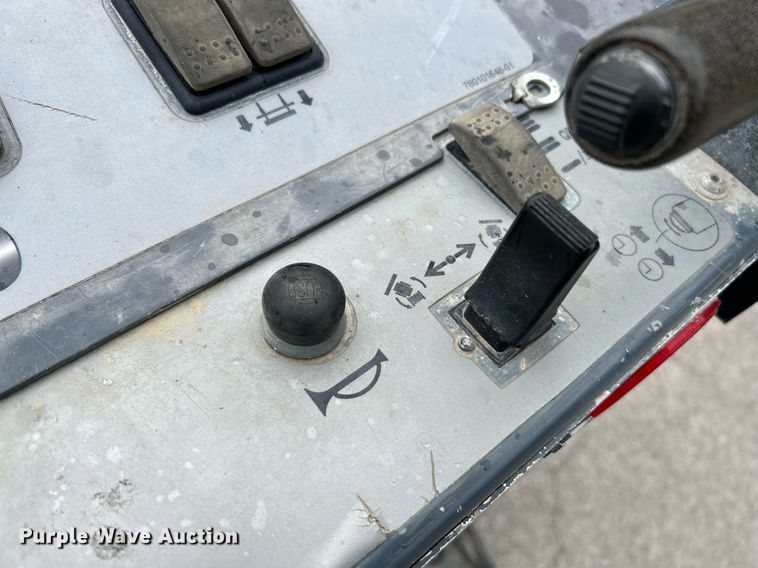 image for item NR9301 Somero S-940  laser screed