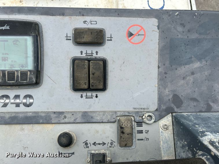 image for item NR9301 Somero S-940  laser screed