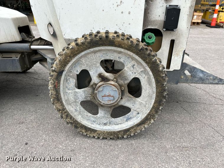 image for item NR9301 Somero S-940  laser screed