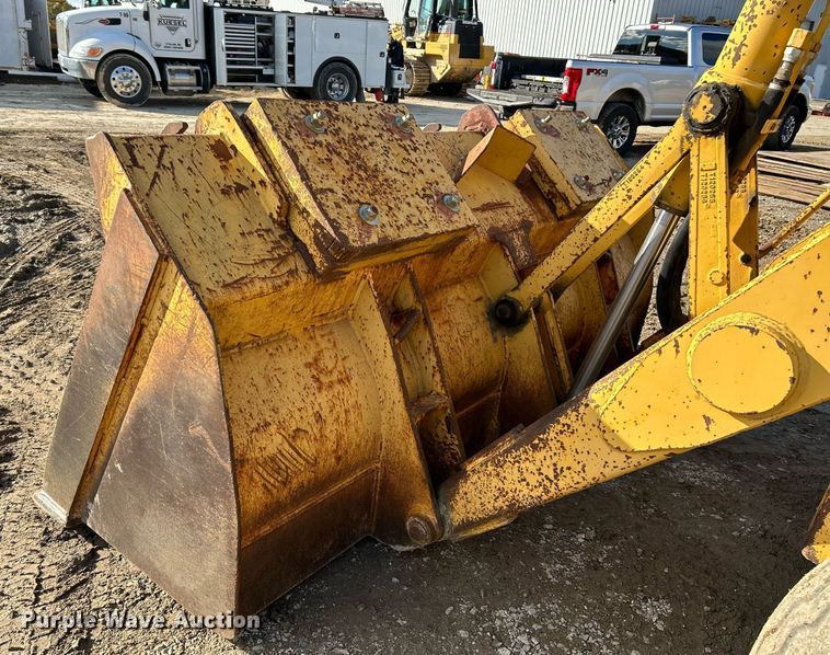 image for item NR9317 1997 John Deere 710D  backhoe