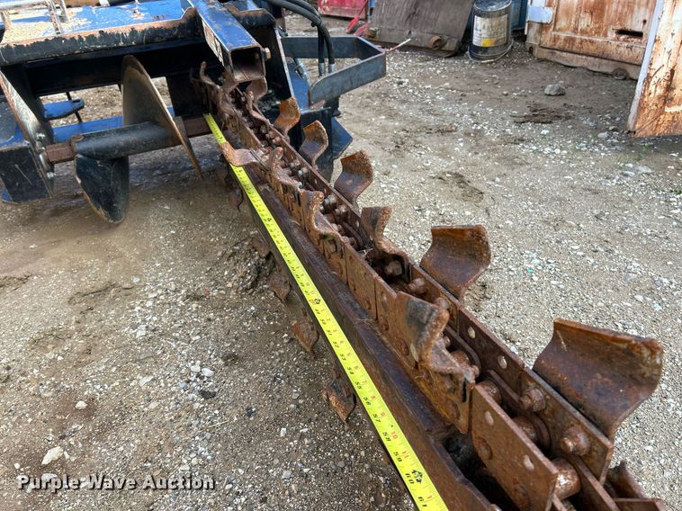 image for item NR9318 John Deere TR48  skid steer trencher