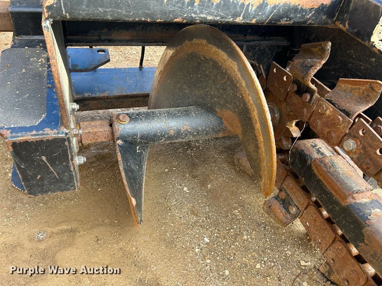 image for item NR9318 John Deere TR48  skid steer trencher