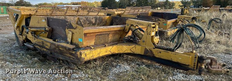 image for item NR9320 2004 Reynolds 17CS12  scraper