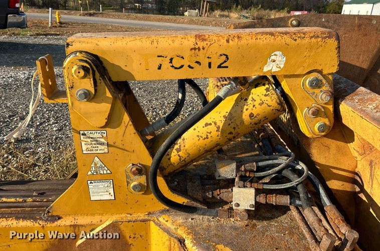 image for item NR9320 2004 Reynolds 17CS12  scraper