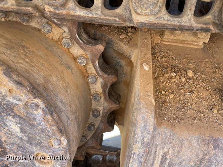 image for item NT9484 2004 Komatsu PC400LC-7L  excavator