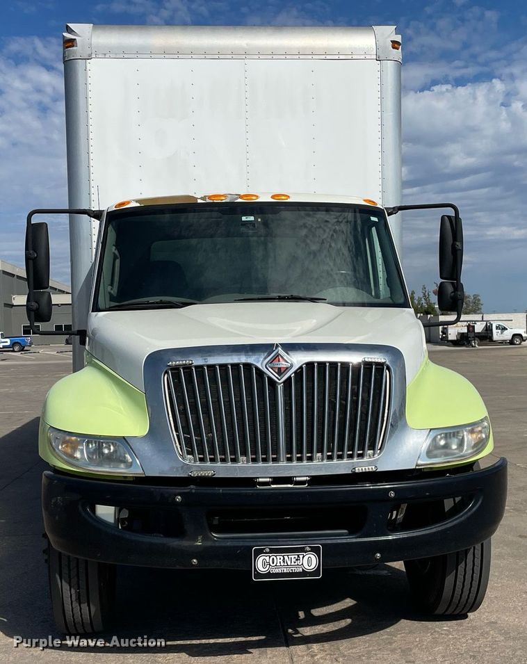 image for item NX9873 2013 International 4300  box truck with fuel/lube system