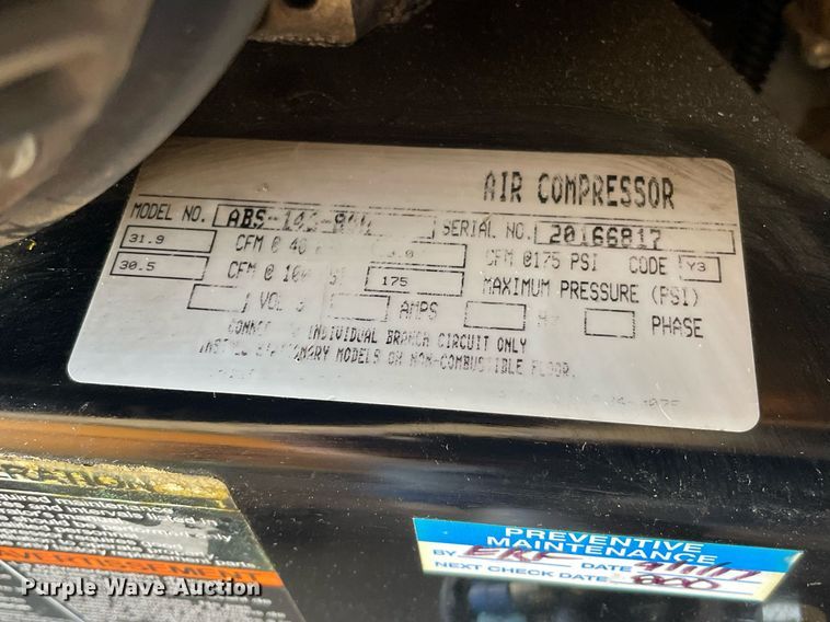 image for item NX9873 2013 International 4300  box truck with fuel/lube system