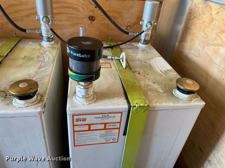 image for item NX9873 2013 International 4300  box truck with fuel/lube system