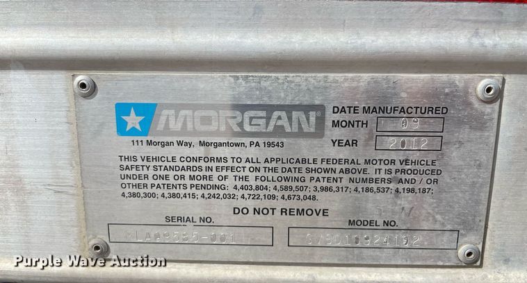 image for item NX9873 2013 International 4300  box truck with fuel/lube system