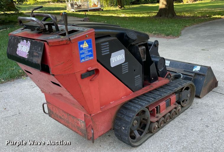 image for item NX9912 2004 Toro Dingo TX413  compact utility loader