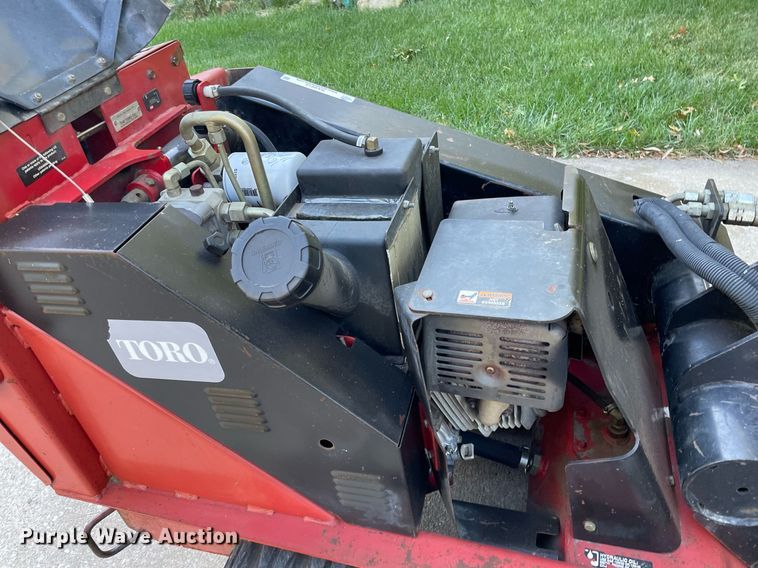 image for item NX9912 2004 Toro Dingo TX413  compact utility loader