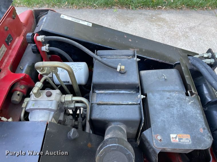 image for item NX9912 2004 Toro Dingo TX413  compact utility loader