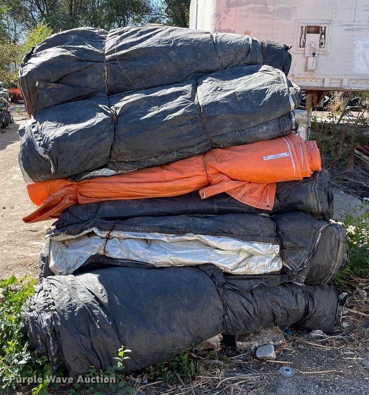 image for item NX9917 Approximately 45 concrete blankets