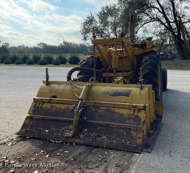 image for item NX9959 Pettibone SM-710  soil stabilizer / recycler