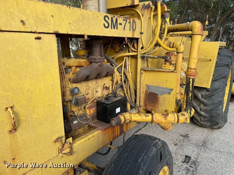 image for item NX9959 Pettibone SM-710  soil stabilizer / recycler