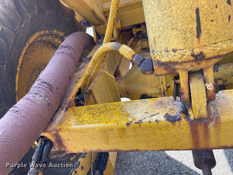 image for item NX9959 Pettibone SM-710  soil stabilizer / recycler