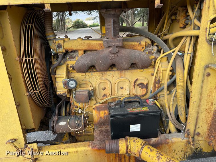 image for item NX9959 Pettibone SM-710  soil stabilizer / recycler