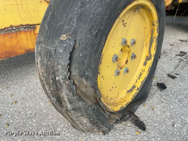 image for item NX9959 Pettibone SM-710  soil stabilizer / recycler