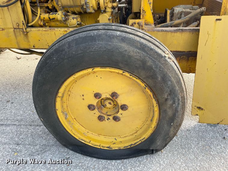 image for item NX9959 Pettibone SM-710  soil stabilizer / recycler