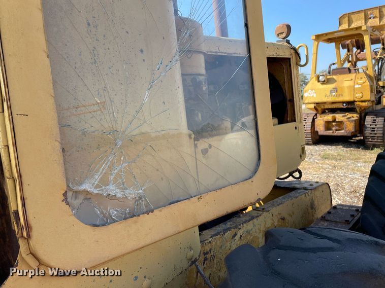 image for item NX9964 Caterpillar 112  rigid frame motor grader