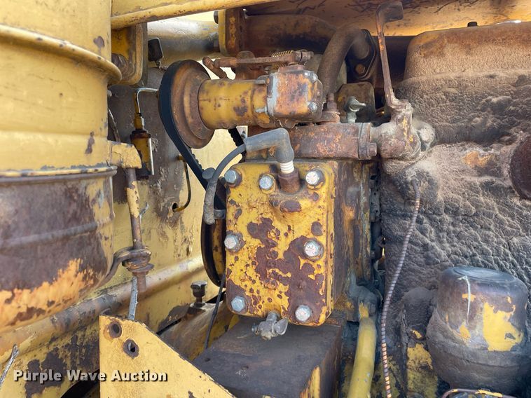 image for item NX9964 Caterpillar 112  rigid frame motor grader
