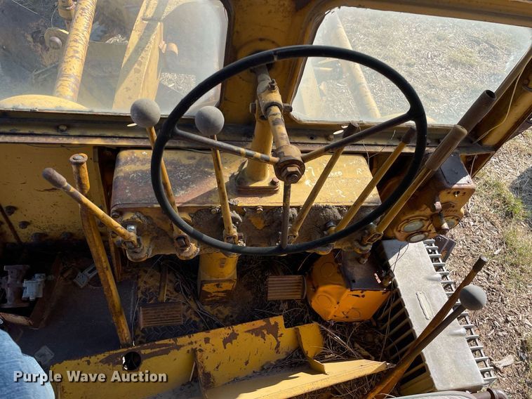 image for item NX9964 Caterpillar 112  rigid frame motor grader