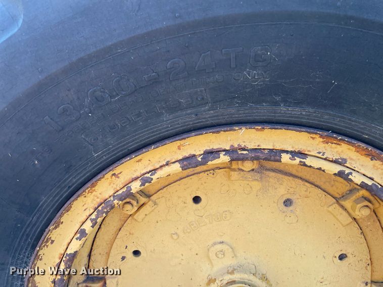 image for item NX9964 Caterpillar 112  rigid frame motor grader