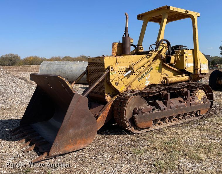 image for item NX9965 1981 Fiat-Allis FL10C  track loader
