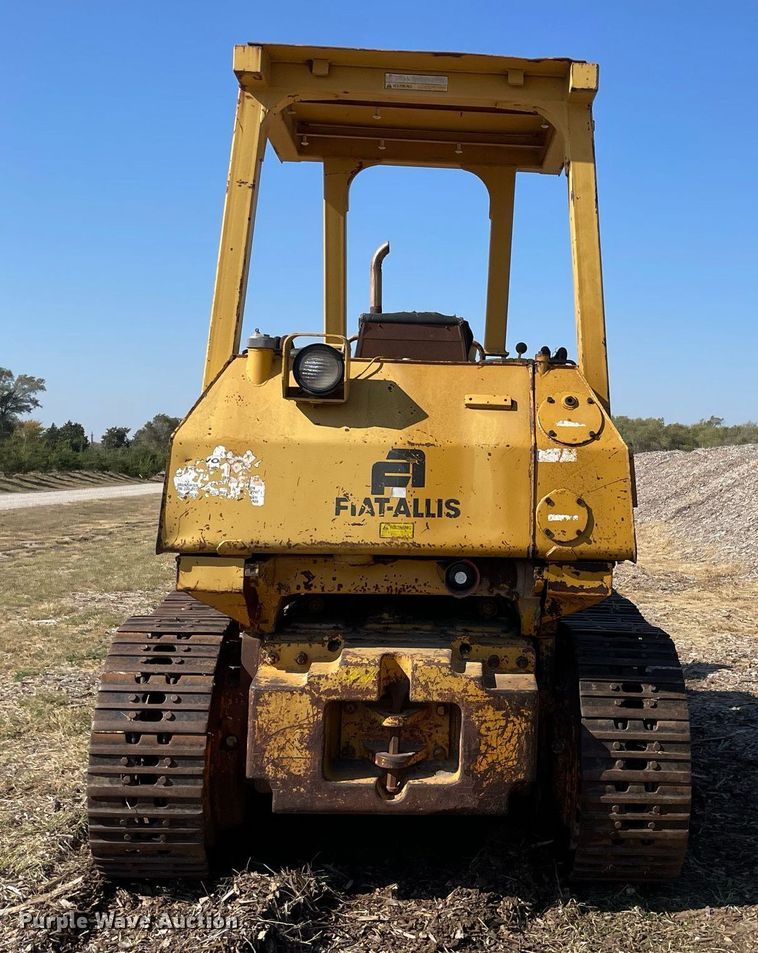 image for item NX9965 1981 Fiat-Allis FL10C  track loader