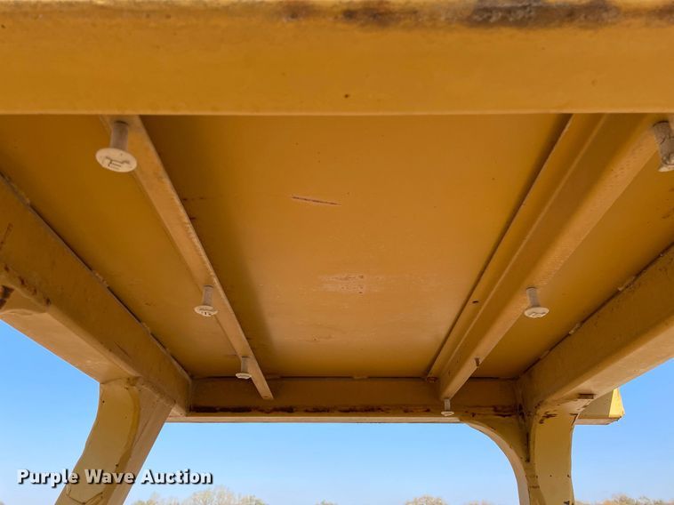 image for item NX9965 1981 Fiat-Allis FL10C  track loader