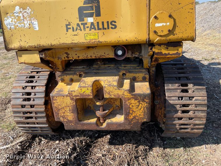 image for item NX9965 1981 Fiat-Allis FL10C  track loader