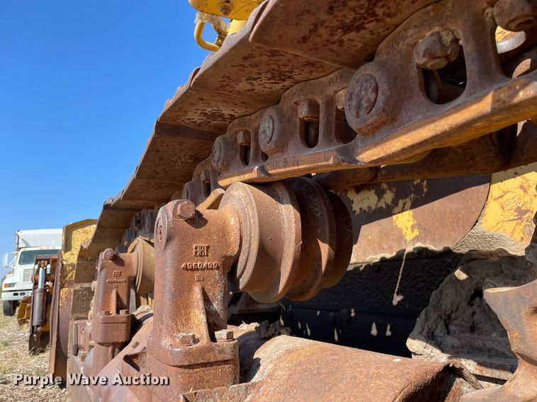 image for item NX9965 1981 Fiat-Allis FL10C  track loader