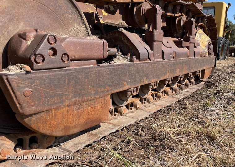 image for item NX9965 1981 Fiat-Allis FL10C  track loader