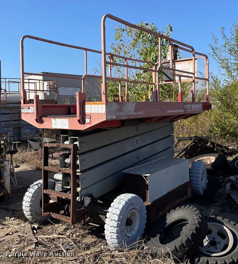 image for item NX9968 Mec 3068ES  scissor lift