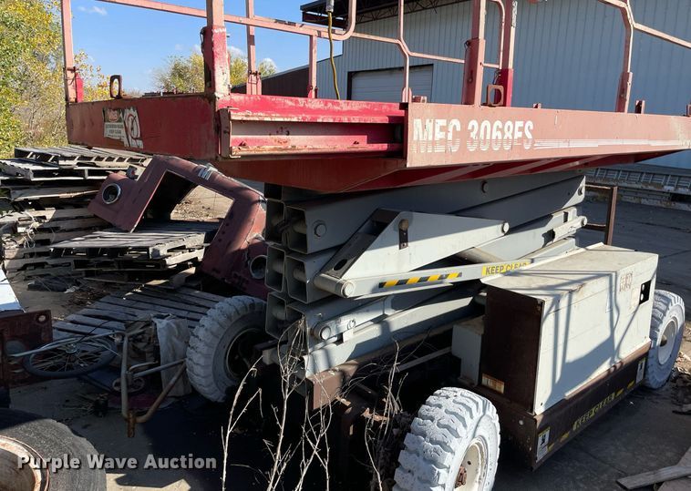 image for item NX9968 Mec 3068ES  scissor lift