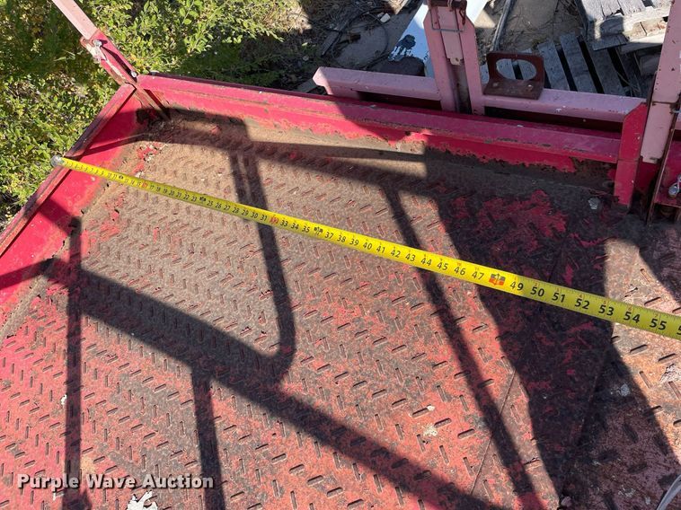 image for item NX9968 Mec 3068ES  scissor lift