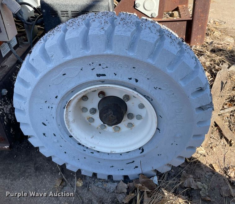 image for item NX9968 Mec 3068ES  scissor lift