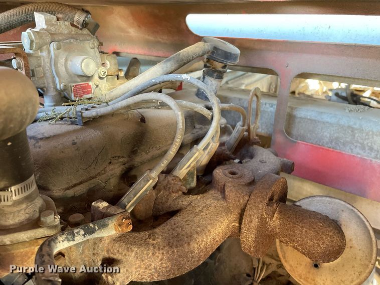 image for item NX9969 1996 Sky Jack SJ9250  scissor lift