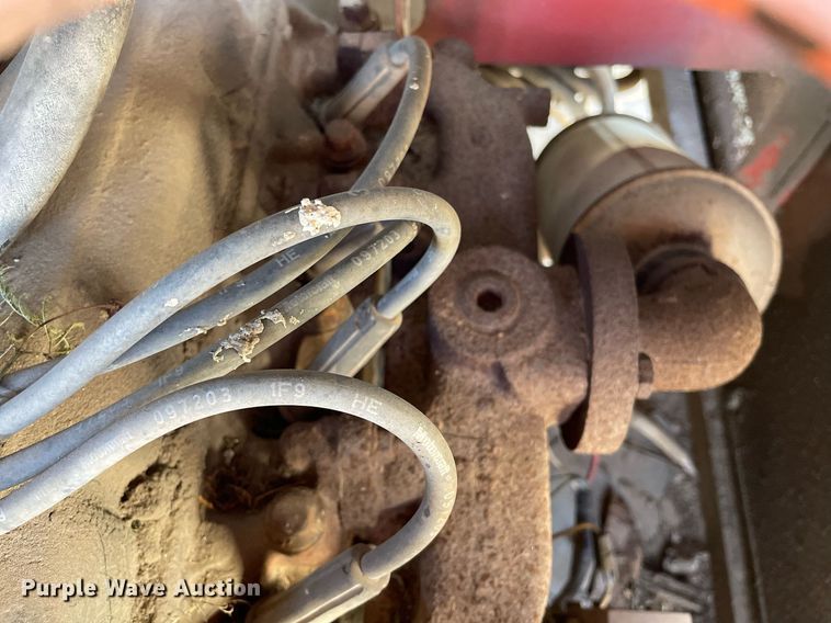 image for item NX9969 1996 Sky Jack SJ9250  scissor lift