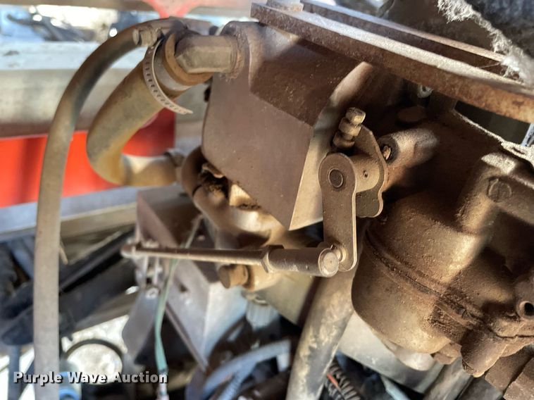 image for item NX9969 1996 Sky Jack SJ9250  scissor lift