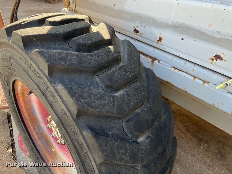 image for item NX9969 1996 Sky Jack SJ9250  scissor lift