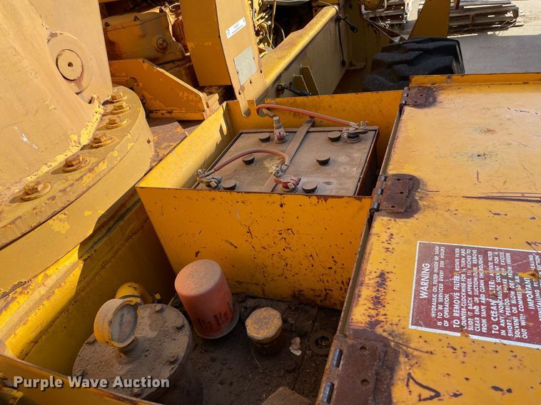 image for item NX9970 1973 Clark 714  crane