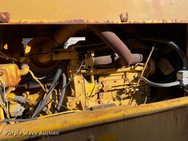 image for item NX9970 1973 Clark 714  crane