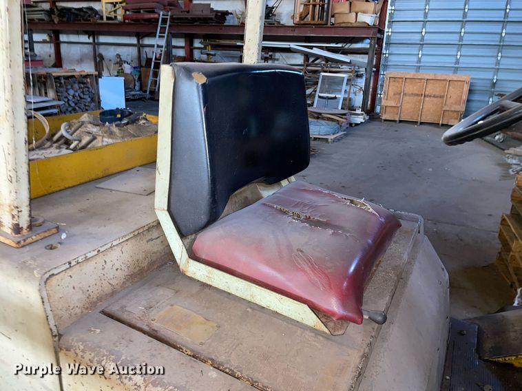 image for item NX9971 Yale GP-080-LBNSBT-086  forklift