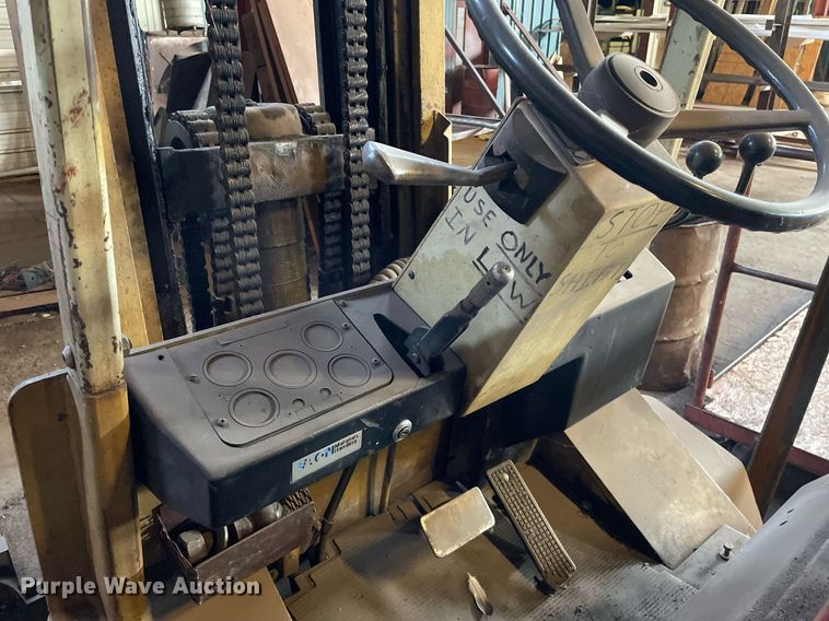 image for item NX9971 Yale GP-080-LBNSBT-086  forklift